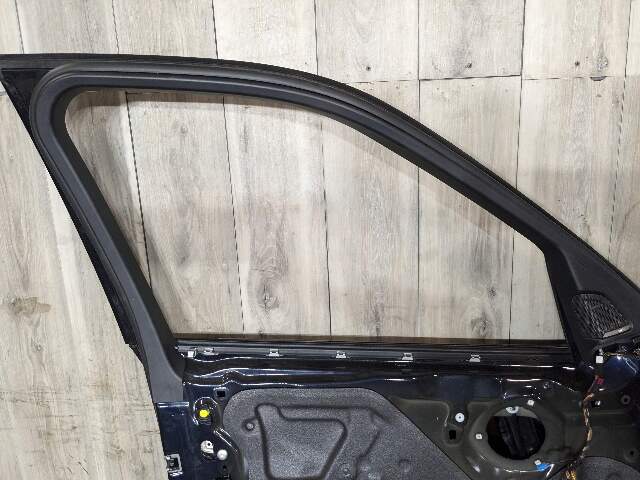 SCRATCH* 14-18 OEM BMW F85 X5M Front Left Driver Side Door Shell Black 416