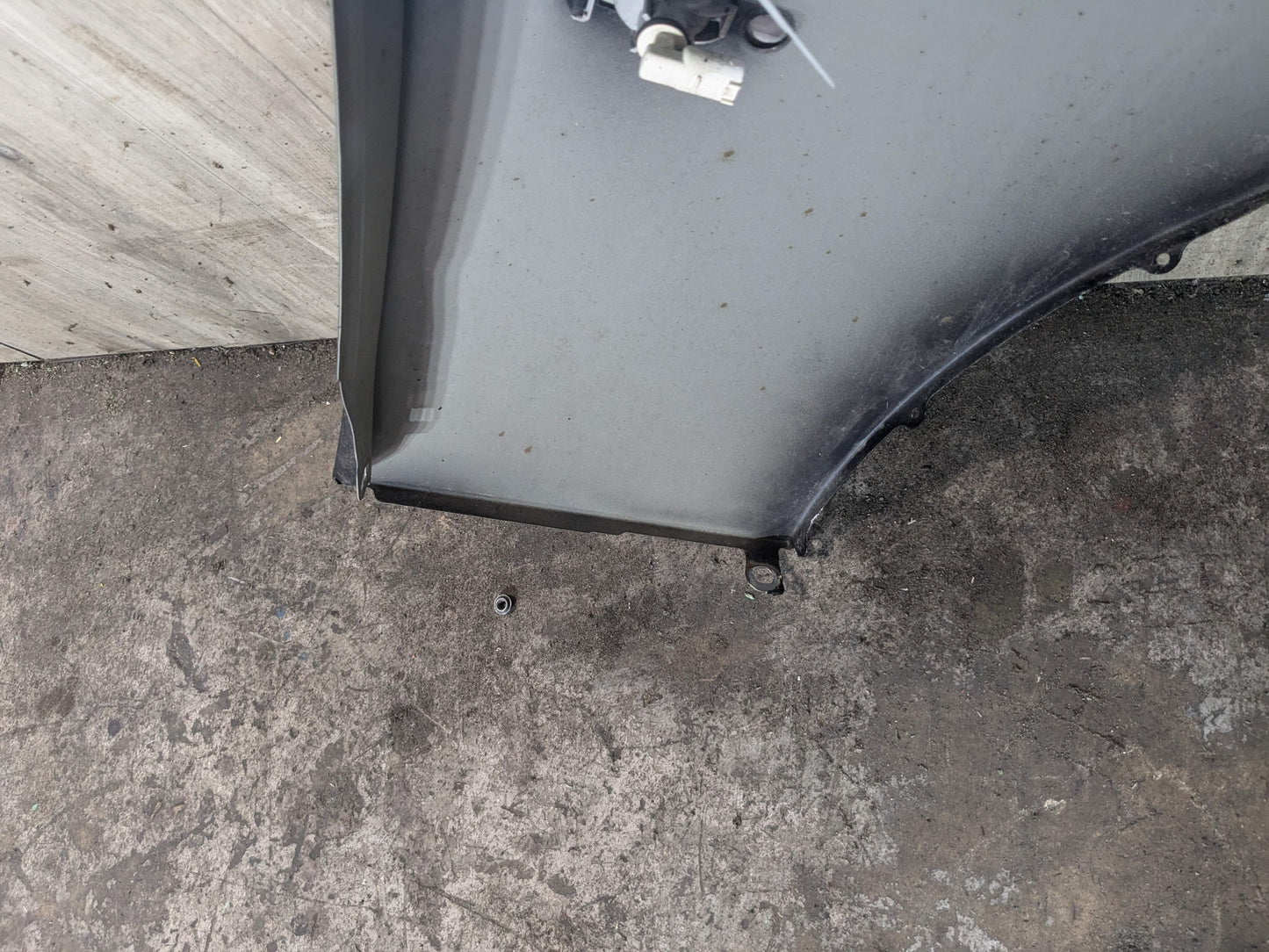 06-11 OEM BMW E90 328 335 Sedan Left Driver Side Fender Panel Black 668