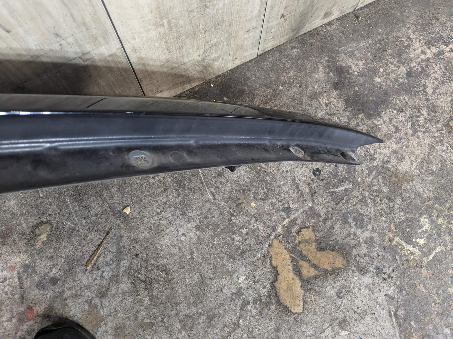 06-11 OEM BMW E90 328 335 Sedan Left Driver Side Fender Panel Black 668