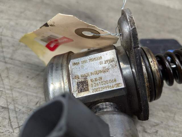 10-14 OEM BMW F10 F01 F02 F12 F13 X5 Engine N63 HPFP High Pressure Fuel Pump