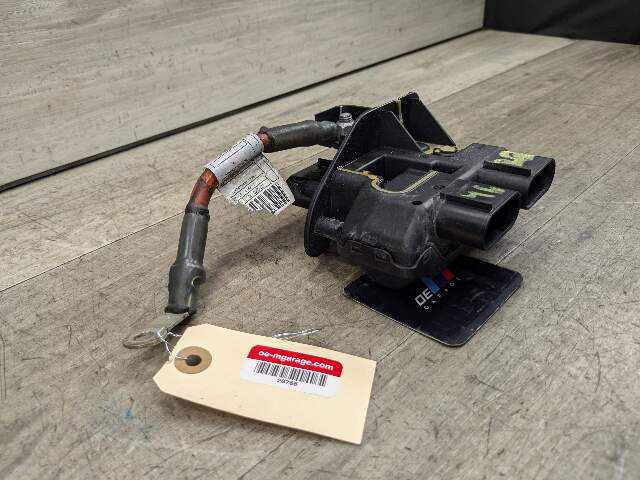 OEM BMW F15 F16 F85 F86 X5 X6 Battery Distribution B+ Junction Terminal Module