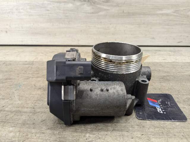 10-19 BMW F10 F12 F13 F01 F02 F15 S63 Intake Manifold Throttle Housing Assembly