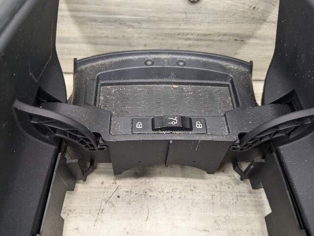 09-15 OEM BMW F01 F02 740 750 Center Console Armrest Arm Rest Tray Leather Black