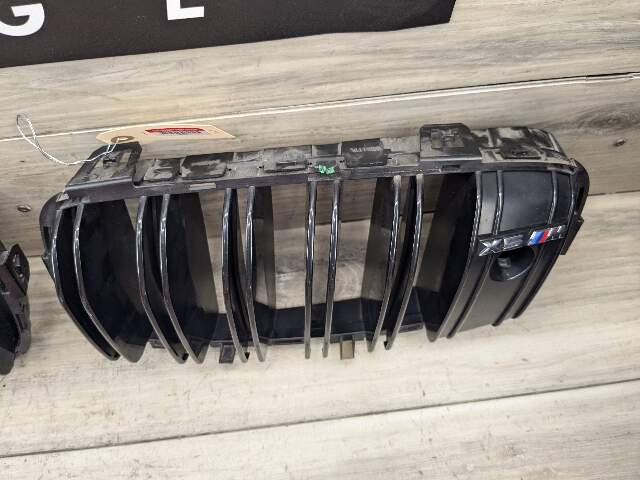 TABS BROKEN* 14-18 OEM BMW F85 X5M Front Left Right Upper Bumper Kidney Grille