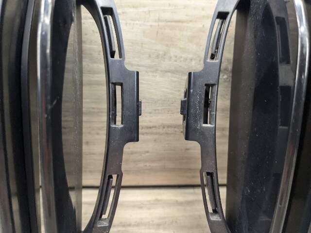 TABS BROKEN* 14-18 OEM BMW F85 X5M Front Left Right Upper Bumper Kidney Grille