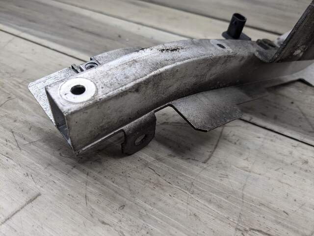 14-18 OEM BMW F15 F16 F85 X5 Left Driver Headlight Mount Support Bracket