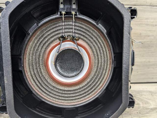 OEM BMW F25 X3 F15 X5 Left Right Sub Subwoofers Top HiFi Audio Speaker SET