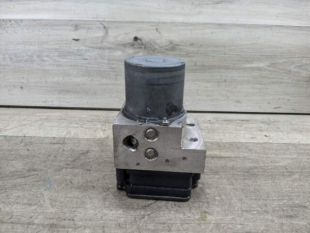 14-18 OEM BMW F15 X5 F85 ABS Brake Pump Anti Lock DSC Dynamic Stability Control