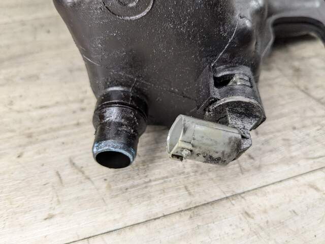 08-18 OEM BMW E70 F15 F85 F86 X5 X6 Sensor Cap Coolant Expansion Tank Reservoir