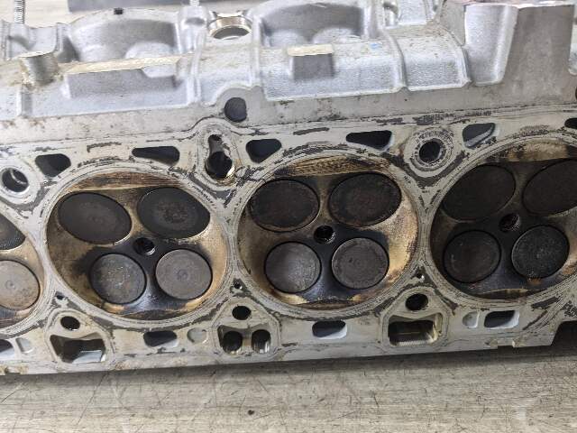 06-13 OEM BMW E90 E92 E93 Engine S65 Driver Left Side Cylinder Head
