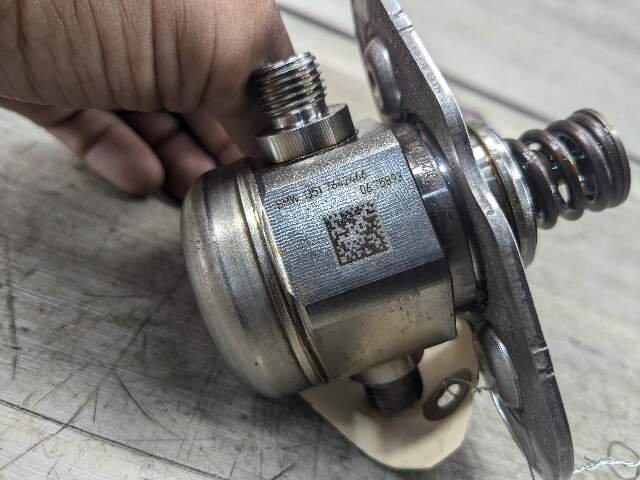 OEM BMW G12 G30 G32 F22 F30 F32 F36 HPFP B46 B58 Engine High Pressure Fuel Pump