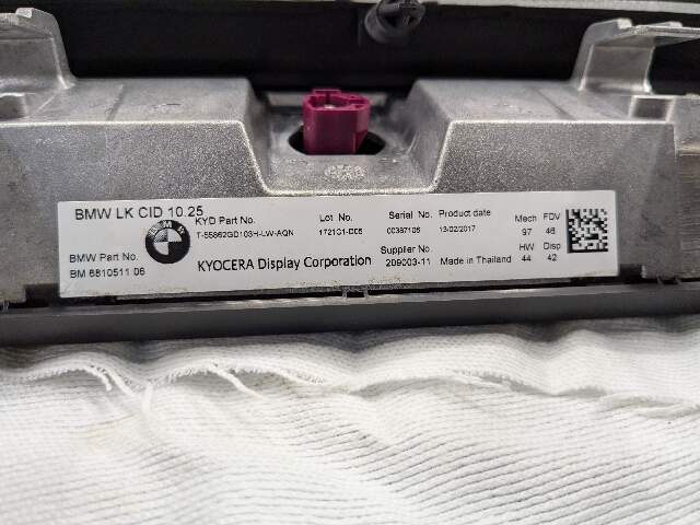17-20 OEM BMW F90 M5 G30 G32 Central Information Display Screen 10.25" NBT