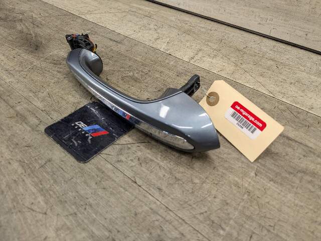 OEM BMW G30 530 540 M550 F90 M5 COMFORT ACCESS REAR Driver Left Door Handle
