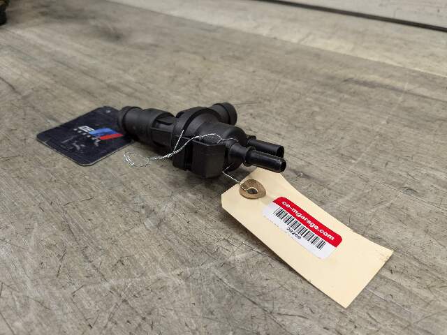 OEM BMW G01 G02 G05 G12 G20 G30 Fuel Tank Vapor Breather Valve B46 B58