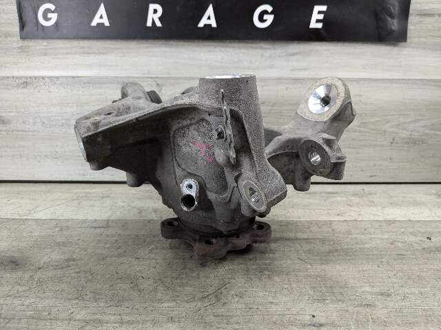 17-23 OEM BMW G30 530 540 M5550 REAR Right Passenger Hub Knuckle Bearing Carrier