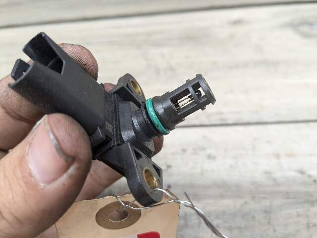 OEM BMW E92 E93 F01 F10 Engine N54 Engine MAP Manifold Air Pressure Sensor