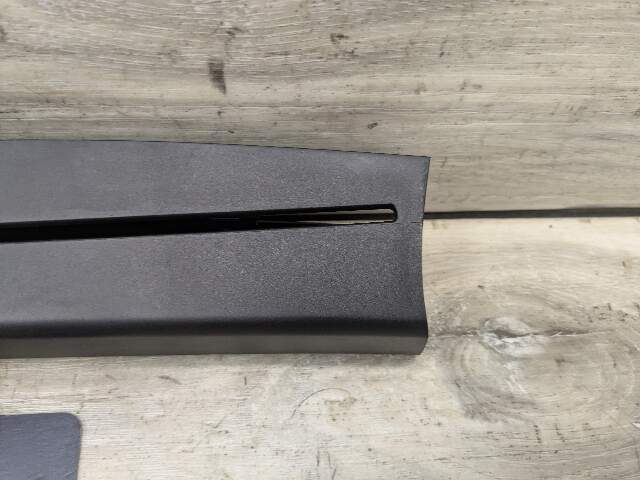 OEM BMW F10 528 535 550 M5 Rear Right Passenger Door Vent Glass Window Sun Shade