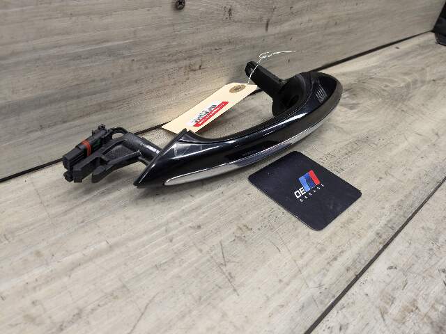 OEM BMW M6 F12 F13 F01 F10 M5 COMFORT ACCESS Rear Left Door Handle Black