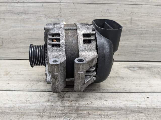 10-18 OEM BMW F10 F01 F13 F85 M5 M6 N63 S63 Charging Alternator Generator 210A