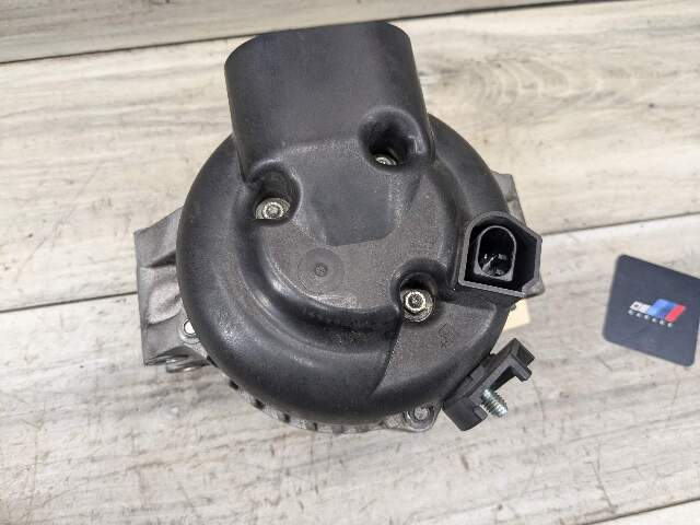 10-18 OEM BMW F10 F01 F13 F85 M5 M6 N63 S63 Charging Alternator Generator 210A