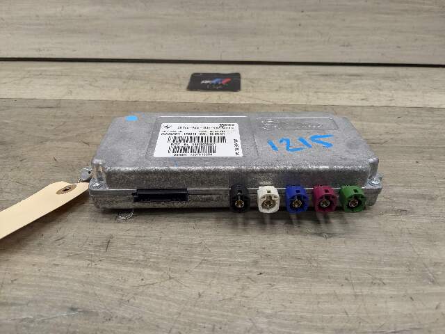 12-17 OEM BMW F30 F36 F32 F01 F02 Top Rear Side View Camera Control Module ECU
