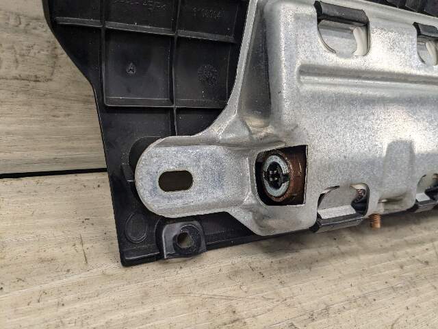 11-18 OEM BMW F06 F10 F12 F13 528 535 550 M5 Front Right Passenger Knee Airbag