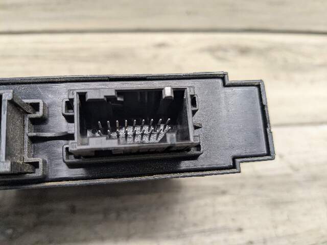 OEM BMW F06 F10 F12 M5 M6 BCM Body Control Module Junction Box Unit JBFFE III