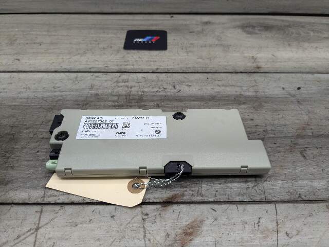 OEM BMW F06 F10 F13 M5 M6 Radio Antenna Amplifier Module