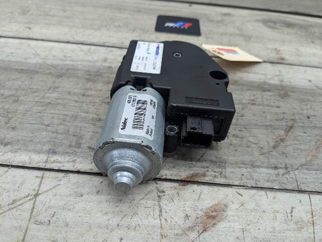 OEM BMW F06 F82 F80 F13 F01 F10 M2 M3 M4 M6 Upper Sunroof Moon Roof Motor Unit
