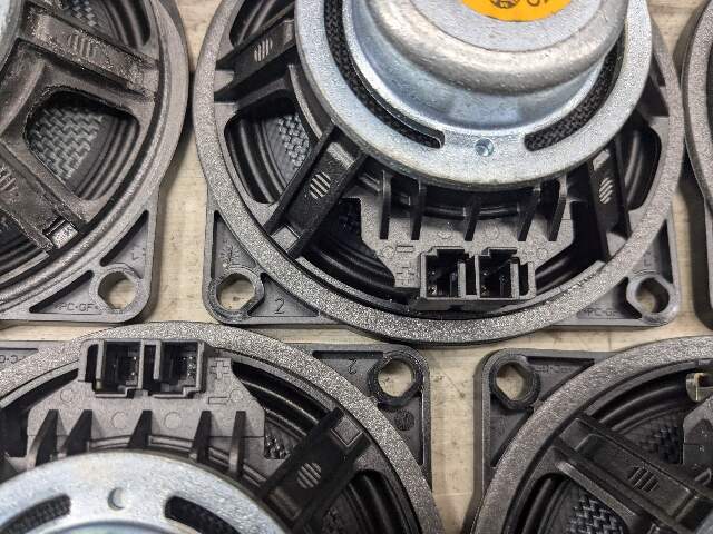 *DENTS* OEM BMW F01 F02 740 750 Audio Sound System Speaker SET Professional DSP