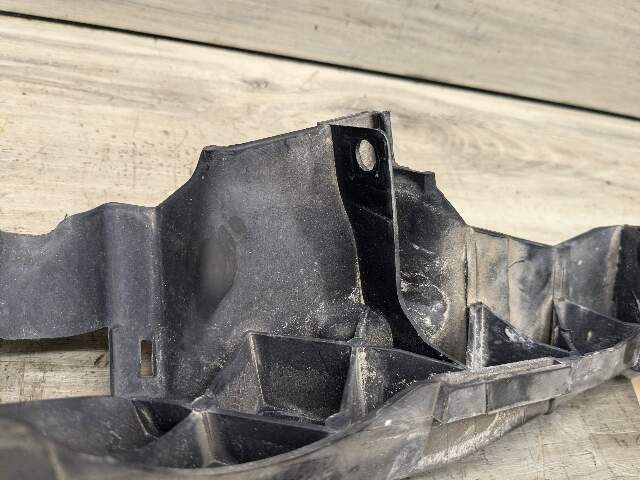 09-11 BMW E90 335 LCI Front Right Passenger Headlight Arm Bracket Mount Plastic