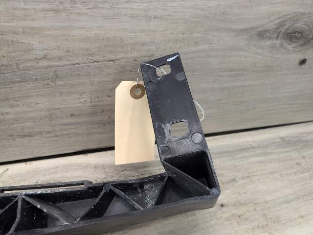 09-11 BMW E90 E91 LCI Front Left Driver Headlight Arm Bracket Mount Plastic