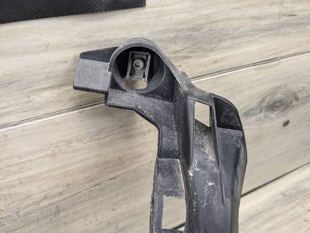 09-11 BMW E90 E91 LCI Front Left Driver Headlight Arm Bracket Mount Plastic