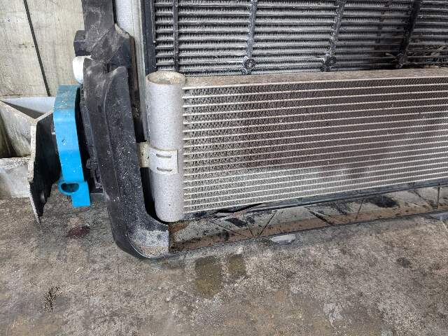 OEM BMW G30 540 Engine B58C Main Radiators Cooling ASSEMBLY w/ Fan 1000 WATT