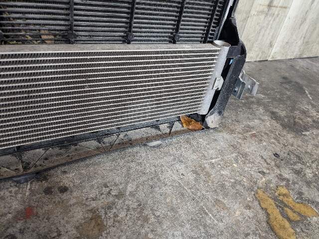 OEM BMW G30 540 Engine B58C Main Radiators Cooling ASSEMBLY w/ Fan 1000 WATT