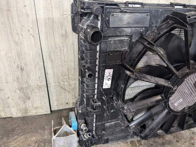 OEM BMW G30 540 Engine B58C Main Radiators Cooling ASSEMBLY w/ Fan 1000 WATT