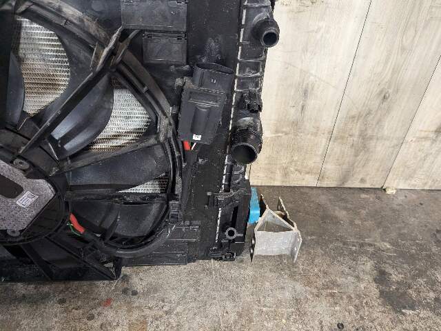 OEM BMW G30 540 Engine B58C Main Radiators Cooling ASSEMBLY w/ Fan 1000 WATT