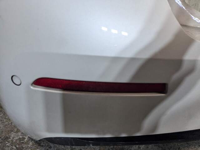 20-23 OEM BMW G30 540 Rear Bumper Cover COMPLETE White A96