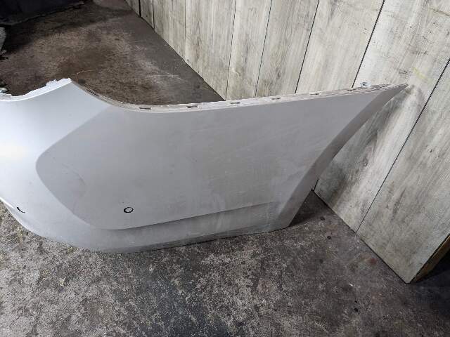 20-23 OEM BMW G30 540 Rear Bumper Cover COMPLETE White A96