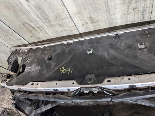*17-23* OEM BMW G30 530 540 M550 Front Clip Radiator Support Reinforcement