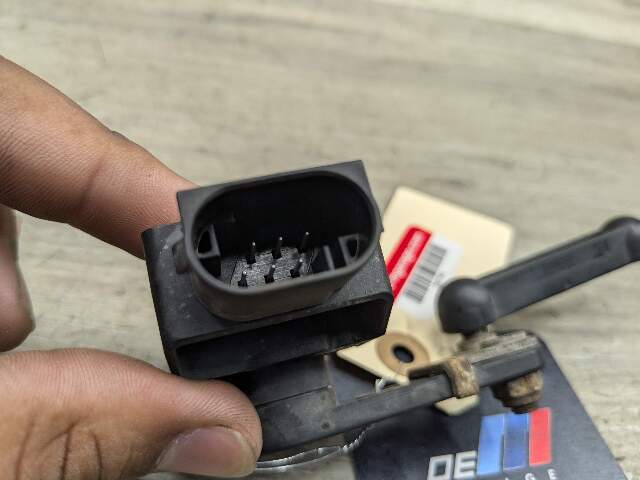 OEM BMW F02 F10 F30 F80 M3 Front Rear Left Right Suspension Height Level Sensor
