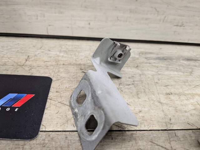 09-15 OEM BMW F01 F02 Front Left Driver Side Fender Bracket Wing Holder SET