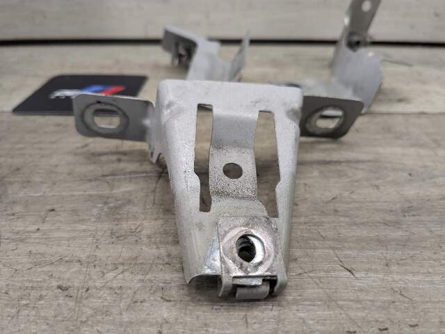 09-15 OEM BMW F01 F02 Front Left Driver Side Fender Bracket Wing Holder SET