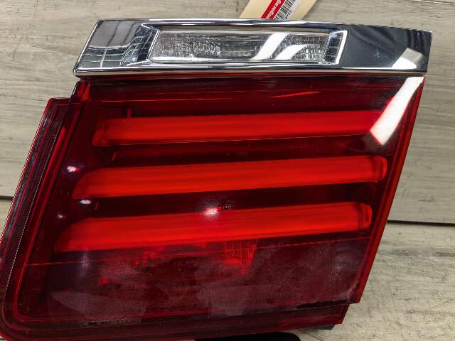 *SCUFF* 09-15 OEM BMW F01 F02 750 LED Rear Right Passenger Side Inner Tail Light