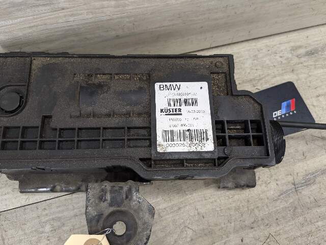 09-15 OEM BMW F01 F02 740 750 Emergency Parking Brake Actuator Unit Motor