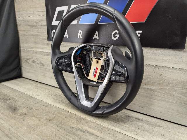 *PEELING* 21-24 OEM BMW G30 540 Steering Wheel Black Leather w/ Shifters