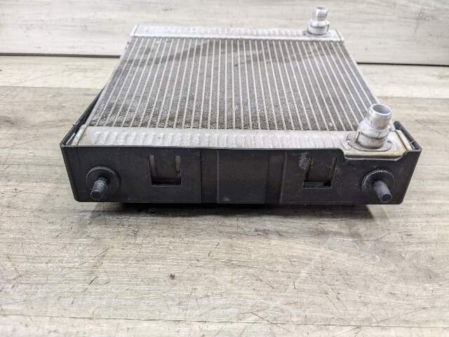 18-24 OEM BMW G12 G14 G16 G30 F90 F93 M5 M8 Second Auxiliary Coolant Radiator