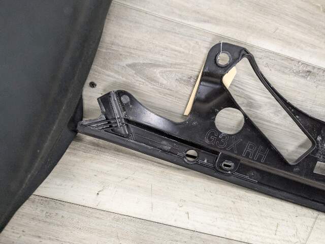 OEM BMW F90 M5 G30 530 540 M550 Front Right Engine Support Sealing Cover Trim