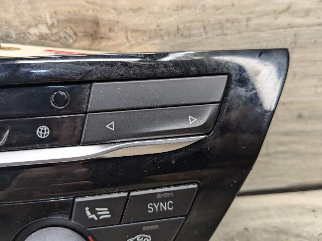 17-23 OEM BMW G30 G32 530 540 AC Climate Control Panel Radio Media Buttons