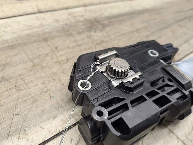 16-20 OEM BMW G12 740 750 M760 Upper SUNROOF Moon Roof Motor Unit